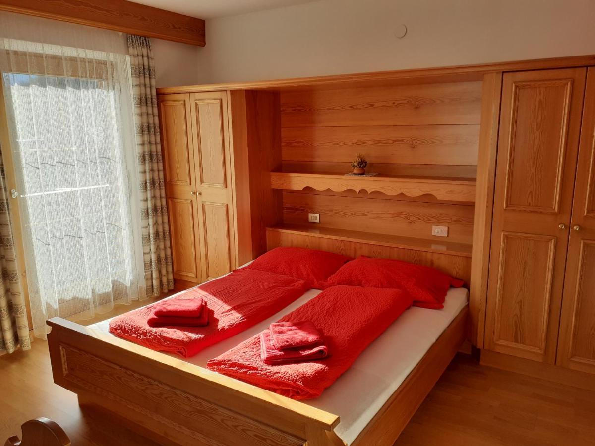 Apartement Noggler Malles Venosta Esterno foto